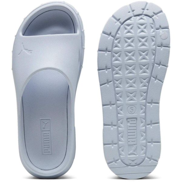 Klapki damskie Puma Mayze Stack Injex. Niebieskie klapki damskie Puma, bez wzorów, z gumy, bez obcasa, bez zapięcia. Za 290.00 zł.