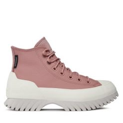 Botki Converse. Czerwone botki damskie Converse, bez wzorów, bez obcasa, na płaskiej podeszwie, bez zapięcia. Za 559.99 zł.