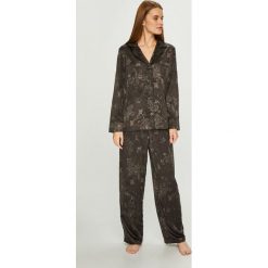 Lauren Ralph Lauren - Piżama. Czarne piżamy damskie Lauren Ralph Lauren, bez wzorów, z materiału, bez ramiączek. W wyprzedaży za 299.90 zł.