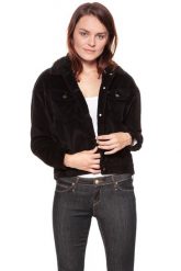 DAMSKA KURTKA PRZEJŚCIOWA WRANGLER 80´S WESTERN JACKET BLACK W422UP100 112128808. Czarne kurtki damskie Wrangler, s, bez wzorów, z jeansu, bez kaptura. W wyprzedaży za 89.99 zł.