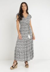 Biało-Czarna Sukienka z Paskiem Phenaleia. Białe sukienki damskie Born2be, l, bez wzorów, ze skóry, boho, bez kołnierzyka, bez ramiączek, maxi. Za 29.99 zł.