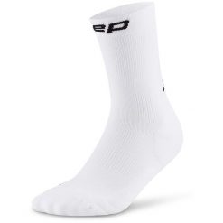 Męskie krótkie skarpety kompresyjne sportowe Core Run do połowy łydki CEP. Czarne buty sportowe męskie CEP, bez wzorów, z elastanu. Za 79.00 zł.