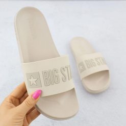 Klapki plażowe basenowe beżowe Big Star SS274710. Brązowe klapki damskie BIG STAR, bez wzorów, z materiału, retro, bez obcasa, bez zapięcia. Za 79.99 zł.