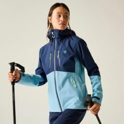Damska wodoodporna kurtka turystyczna Diverging II Mountain Panelled Hooded. Niebieskie kurtki sportowe damskie Dare 2B, l, bez wzorów, z poliesteru, bez ramiączek, bez kaptura, trekkingowe. Za 999.99 zł.