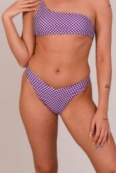 Dół bikini Checkmate V-Cut. Czerwone stroje kąpielowe damskie OOSC, m, bez wzorów, z materiału. Za 122.99 zł.