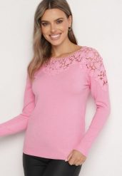 Różowa Bluzka Ozdobiona Koronką Vioretta. Czerwone bluzki damskie Born2be, z aplikacjami, z bawełny, casualowe, bez kołnierzyka, bez ramiączek. Za 79.99 zł.