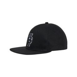 Czapka z prostym daszkiem Hummel SNAP CAP HSW uniwersalna. Czarne czapki damskie Hummel, bez wzorów, sportowe. Za 65.00 zł.