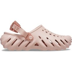 Tenisówki Crocs Model 153003 Kolor Rose. Czerwone trampki i tenisówki damskie Crocs, bez wzorów, z gumy, bez zapięcia. Za 199.00 zł.