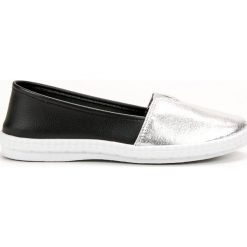 Mckeylor Modne Trampki Slip On. Czarne trampki i tenisówki damskie McKeylor, bez wzorów, z materiału, bez zapięcia. Za 64.90 zł.