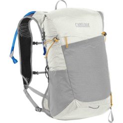 Plecak Camelbak Octane 16. Czarne plecaki damskie CAMELBAK, bez wzorów, sportowe. W wyprzedaży za 369.50 zł.