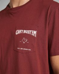 LEE SS CANT BUSTEM TEE MĘSKI T-SHIRT KOSZULKA NADRUK FIRED BRICK L60YFETM 112140374. T-shirty męskie Lee, l, bez wzorów, bez kołnierzyka, bez ramiączek. Za 69.99 zł.