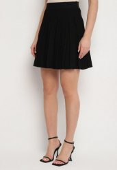 Czarna Plisowana Spódnica z Wysokim Stanem Galirinda. Czarne spódnice damskie Born2be, na co dzień, m, bez wzorów, eleganckie, z podwyższonym stanem, mini. Za 74.99 zł.