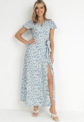 Niebieska Sukienka Aluva. Niebieskie sukienki damskie Born2be, na co dzień, m, z aplikacjami, z materiału, bez kołnierzyka, bez ramiączek, maxi, kopertowe. Za 29.99 zł.