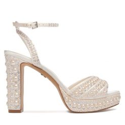 Sandały Aldo. Białe sandały damskie Aldo, bez wzorów, bez obcasa, na szpilce, bez zapięcia. Za 629.99 zł.