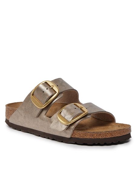 Birkenstock Klapki Arizona 1020882 Brązowy. Brązowe klapki damskie Birkenstock, bez wzorów, ze skóry, bez obcasa, bez zapięcia. Za 539.99 zł.