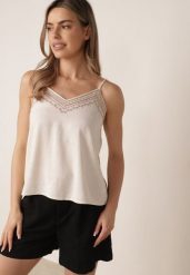 Beżowy Top z Wiskozą Lnem i Haftowanym Zdobieniem Ianale. Brązowe topy damskie Born2be, l, z aplikacjami, z materiału, casualowe, bez kołnierzyka, bez ramiączek. Za 69.99 zł.
