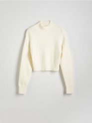 Sweter ze stójką - złamana biel. Swetry nierozpinane damskie Reserved, l, bez wzorów, z dzianiny, bez kołnierzyka, bez ramiączek. W wyprzedaży za 49.99 zł.