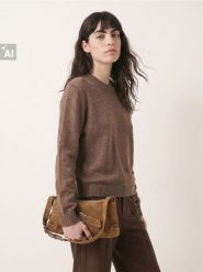 Jednolity sweter - brązowy. Brązowe swetry nierozpinane damskie Sinsay, l, bez wzorów, bez kołnierzyka, bez ramiączek. Za 49.99 zł.
