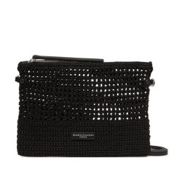 Torebka Gianni Chiarini. Czarne listonoszki damskie Gianni Chiarini, bez wzorów, bez dodatków. Za 219.99 zł.