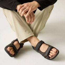 Haris Męskie lekkie sandały turystyczne. Brązowe buty zimowe męskie Regatta, bez wzorów, sportowe, bez zapięcia. Za 268.00 zł.