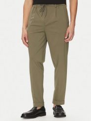 Liu Jo Spodnie materiałowe QA5080 J4776 80515 Zielony Regular Fit. Zielone spodnie materiałowe męskie Liu Jo, bez wzorów, z materiału. Za 349.99 zł.