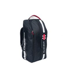 Torba na kółkach Gray-Nicolls Academy. Czarne torby podróżne damskie GRAY-NICOLLS, bez wzorów. Za 477.50 zł.