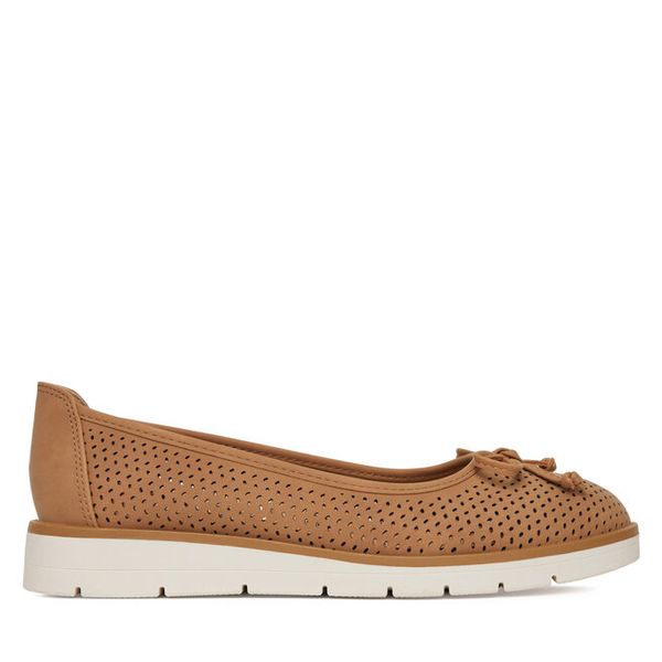 Półbuty Clara Barson. Brązowe półbuty damskie Clara Barson, bez wzorów, bez obcasa, na płaskiej podeszwie, bez zapięcia. Za 129.99 zł.