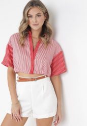 Czerwona Krótka Retro Bluzka w Paski na Guziki Shodi. Czerwone bluzki damskie Born2be, bez wzorów, retro, bez kołnierzyka, bez ramiączek. Za 34.99 zł.