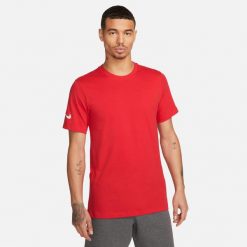 T-shirt sportowy z krótkim rękawem męski Nike Park 20 M Tee. Czarne koszulki sportowe męskie Nike, m, bez wzorów, z bawełny, bez ramiączek, na fitness i siłownię. Za 89.99 zł.