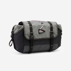 Torba rowerowa do bikepackingu Riverside ADVT 500 10 l na kierownicę. Czarne torby na ramię męskie ROCKRIDER, z materiału, na ramię, duże. Za 299.99 zł.