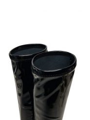 LOVE MOSCHINO Kozaki JA26039G0LIHZ000 Czarny. Czarne kozaki damskie Love Moschino, bez wzorów, ze skóry, bez obcasa, na szpilce, bez zapięcia. Za 1,379.00 zł.