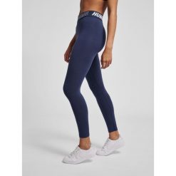 Damskie bawełniane legginsy o średnim kroju Hummel TE Maja. Niebieskie legginsy damskie Hummel, bez wzorów, z bawełny. Za 121.50 zł.