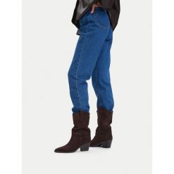 Kowbojki Badura. Brązowe botki damskie Badura, bez wzorów, bez obcasa, na słupku, bez zapięcia. Za 299.99 zł.