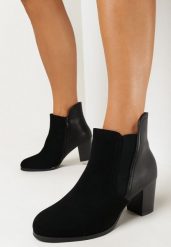 Czarne Botki na Słupku Gnaife. Czarne botki damskie Born2be, bez wzorów, biznesowe, bez obcasa, na obcasie, bez zapięcia. Za 169.99 zł.
