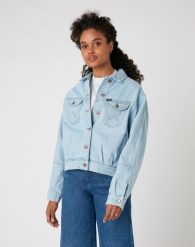 WRANGLER WESTERN UTILITY JACKET DAMSKA KURTKA JEANSOWA CLOUD NINE W427MC25E 112128831. Kurtki damskie Wrangler, s, bez wzorów, z jeansu, bez kaptura. W wyprzedaży za 99.99 zł.
