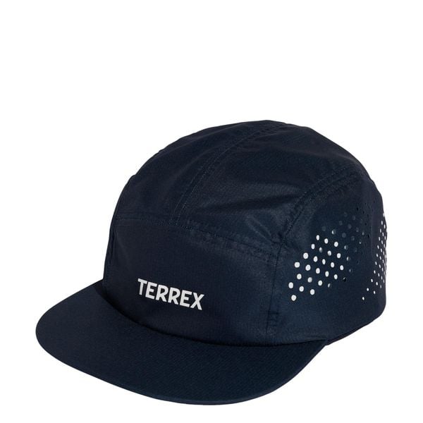 Czapka Terrex Xperior CLIMACOOL. Czerwone czapki damskie Adidas, bez wzorów, z materiału, eleganckie. Za 149.00 zł.