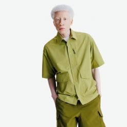 Koszula z seersuckera unisexe, Lifetech. Koszule męskie Decathlon, m, bez wzorów, z materiału, bez kołnierzyka, bez ramiączek. Za 149.99 zł.