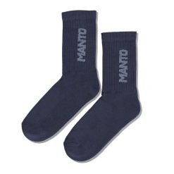 Skarpetki MANTO Logotype 23. Szare skarpetki damskie Manto, bez wzorów. Za 38.99 zł.