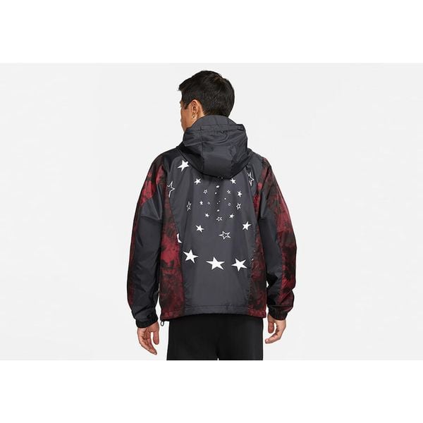 Kurtka męska nike air jordan legacy aj6 lightweight jacket black. Czarne kurtki męskie Nike, m, bez wzorów, bez kaptura, do biegania. Za 399.00 zł.