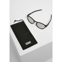 Okulary przeciwsłoneczne Urban Classics 106 uc. Czarne okulary przeciwsłoneczne damskie Urban Classics. W wyprzedaży za 34.50 zł.