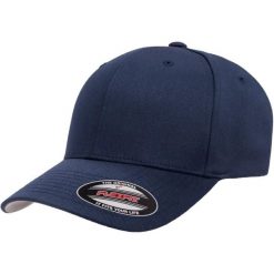 Regulowana Czapka Z Daszkiem Wooly Combed. Niebieskie czapki damskie FLEXFIT, bez wzorów. Za 83.99 zł.