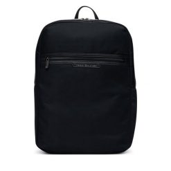 Plecak Tommy Hilfiger. Czarne plecaki męskie Tommy Hilfiger, bez wzorów, z nylonu, sportowe. Za 649.99 zł.