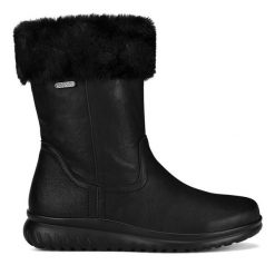 Botki Go Soft. Czarne botki damskie GO SOFT, bez wzorów, bez obcasa, na płaskiej podeszwie, bez zapięcia. Za 229.99 zł.