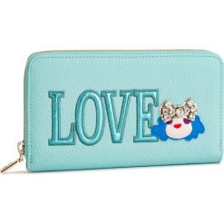 Duży Portfel Damski LOVE MOSCHINO - JC5651PP07KH0700 Azzurro. Zielone portfele damskie Love Moschino, ze skóry ekologicznej. W wyprzedaży za 309.00 zł.
