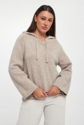 Sweter damski z wełny dziewiczej Ghianda WEEKEND MAX MARA. Swetry nierozpinane damskie Weekend Max Mara, xs, bez wzorów, z wełny, bez kołnierzyka, bez ramiączek. Za 1,399.00 zł.