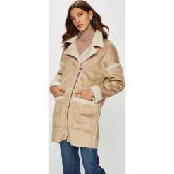 Only - Płaszcz Felicity. Brązowe płaszcze damskie ONLY, l, bez wzorów, z materiału, bez kołnierzyka, bez kaptura. W wyprzedaży za 249.90 zł.