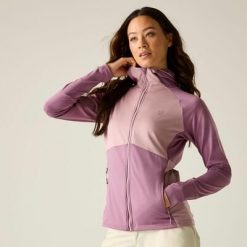 Damska bluza Evolving III z kapturem, elastyczna, w blokach kolorów. Czerwone bluzy damskie Dare 2B, bez wzorów, z elastanu, bez ramiączek, z kapturem. Za 379.99 zł.