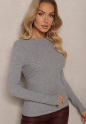 Szary Sweter z Wiskozą w Klasycznym Stylu Sintovira. Szare swetry nierozpinane damskie Renee, m, bez wzorów, z jeansu, casualowe, bez kołnierzyka, bez ramiączek. Za 84.99 zł.