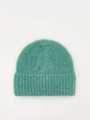 Czapka beanie z domieszką wełny - zielony. Zielone czapki damskie Reserved, bez wzorów, z wełny. W wyprzedaży za 39.99 zł.