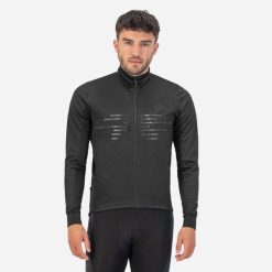Kurtka rowerowa męska Rogelli Radius. Czarne kurtki sportowe męskie Rogelli, l, bez wzorów, bez kaptura, rowerowe. W wyprzedaży za 345.00 zł.